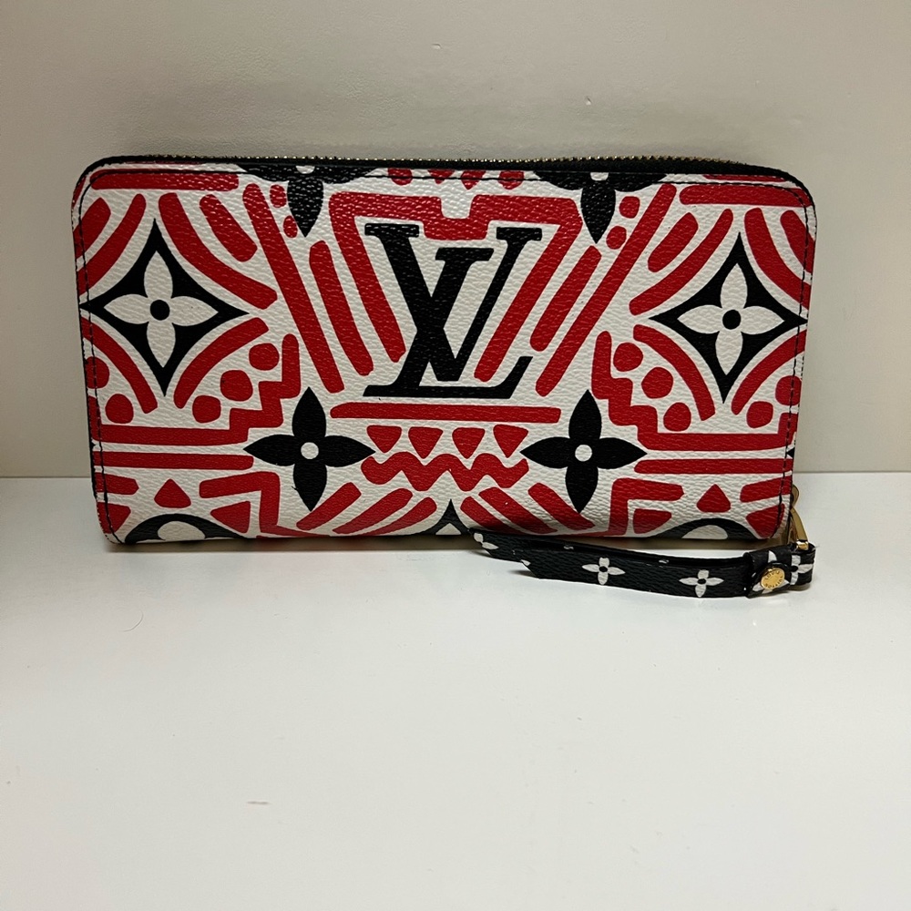 LV zippy wallet limited edition